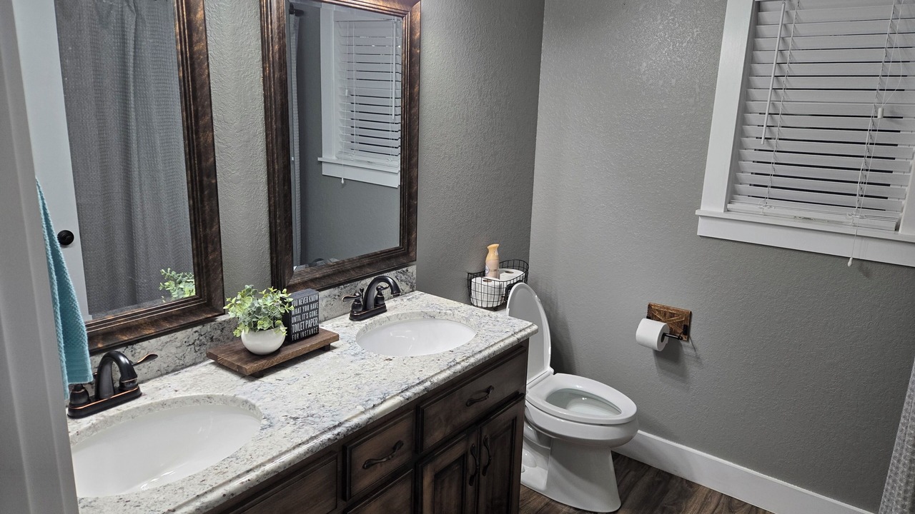Photo of Bathroom in Henagar