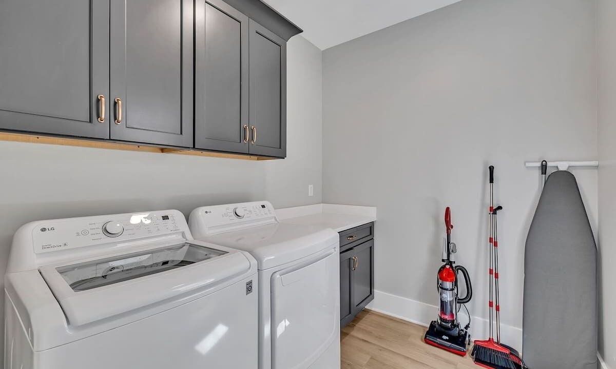 Photo of Bedroom in Berry Hill