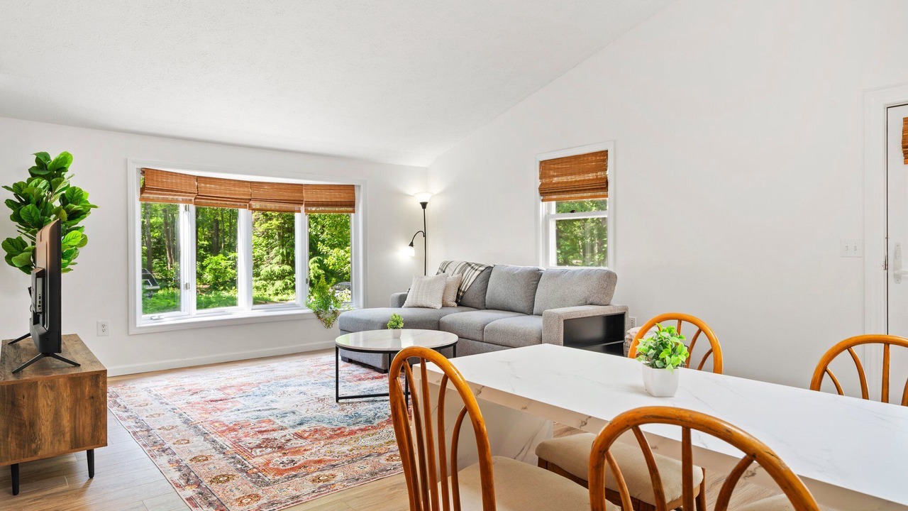 Photo of Livingroom in Scarborough