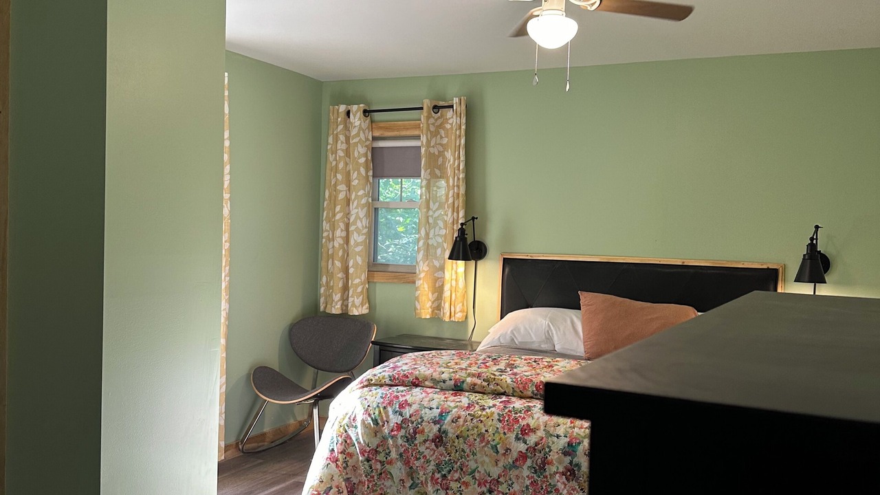 Photo of Bedroom in West Buxton
