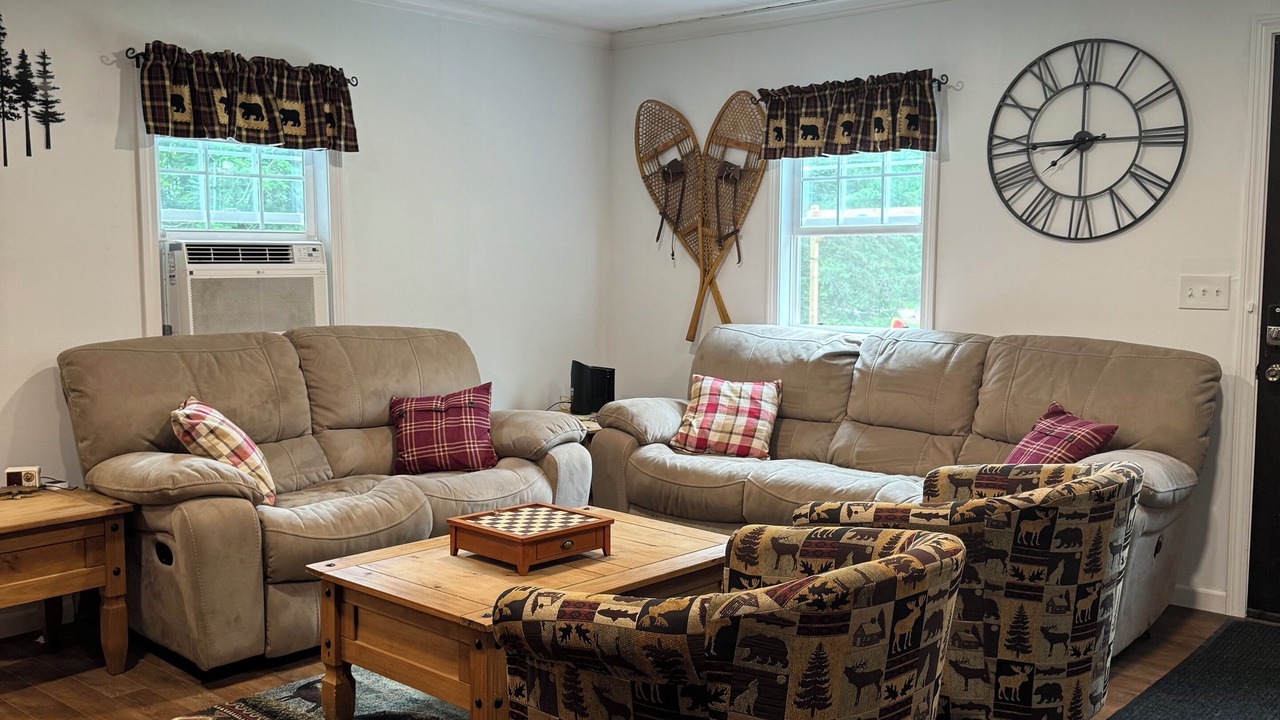 Photo of Livingroom in Chestertown