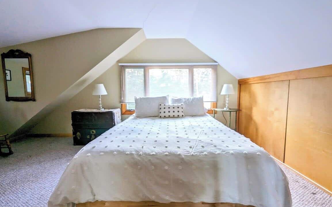 Photo of Bedroom in Hancock Point