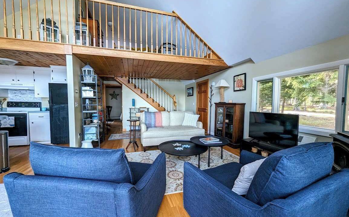 Photo of Livingroom in Hancock Point