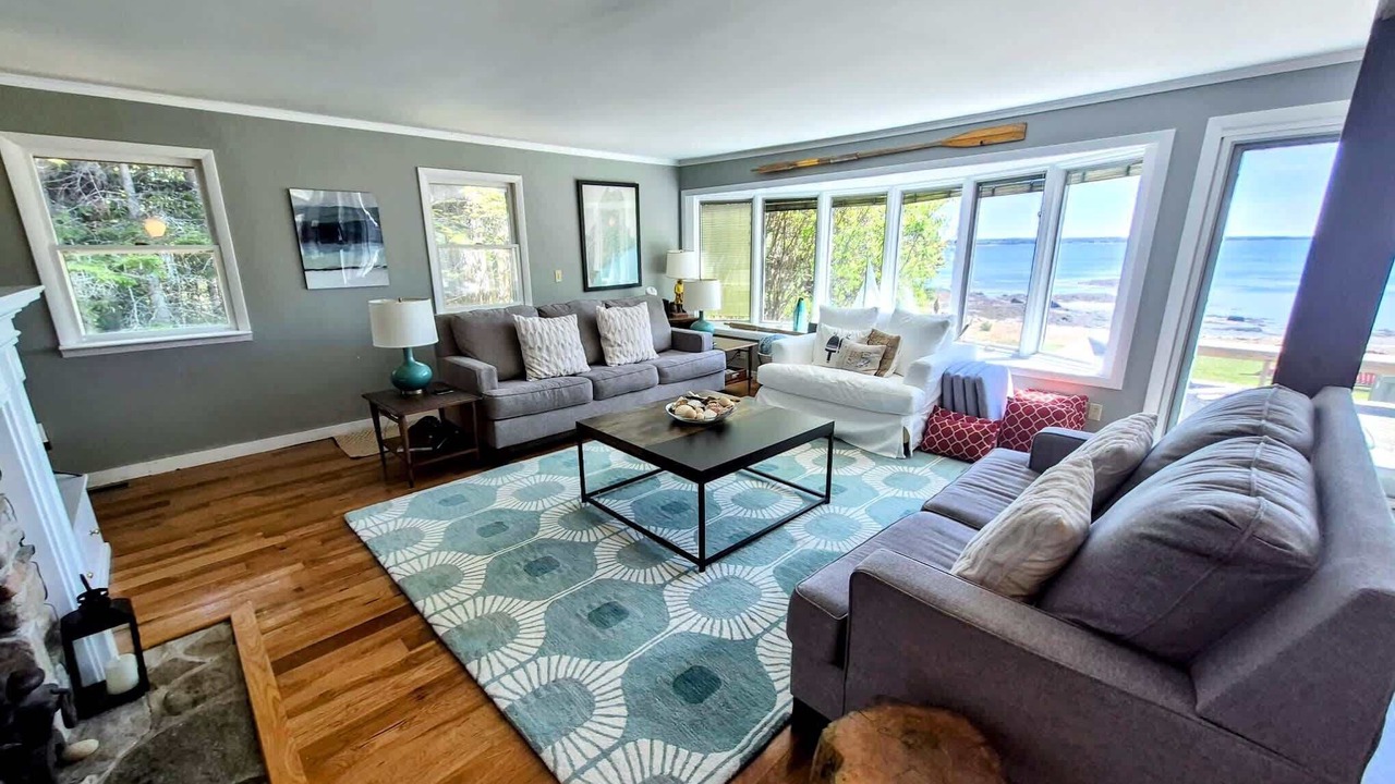 Photo of Livingroom in Gouldsboro