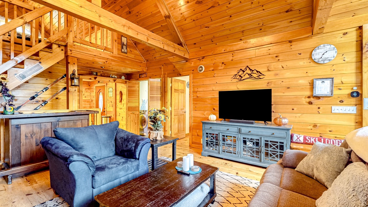 Photo of Livingroom in Fryeburg
