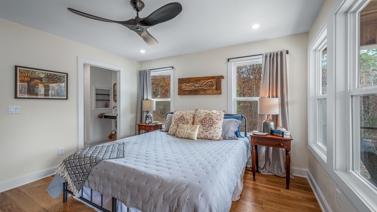 Photo of Bedroom in Mentone