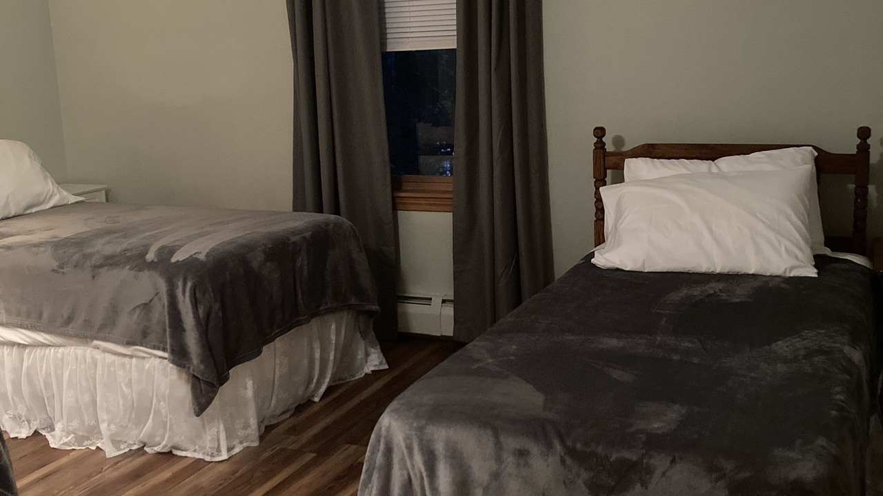 Photo of Bedroom in Lake Arrowhead
