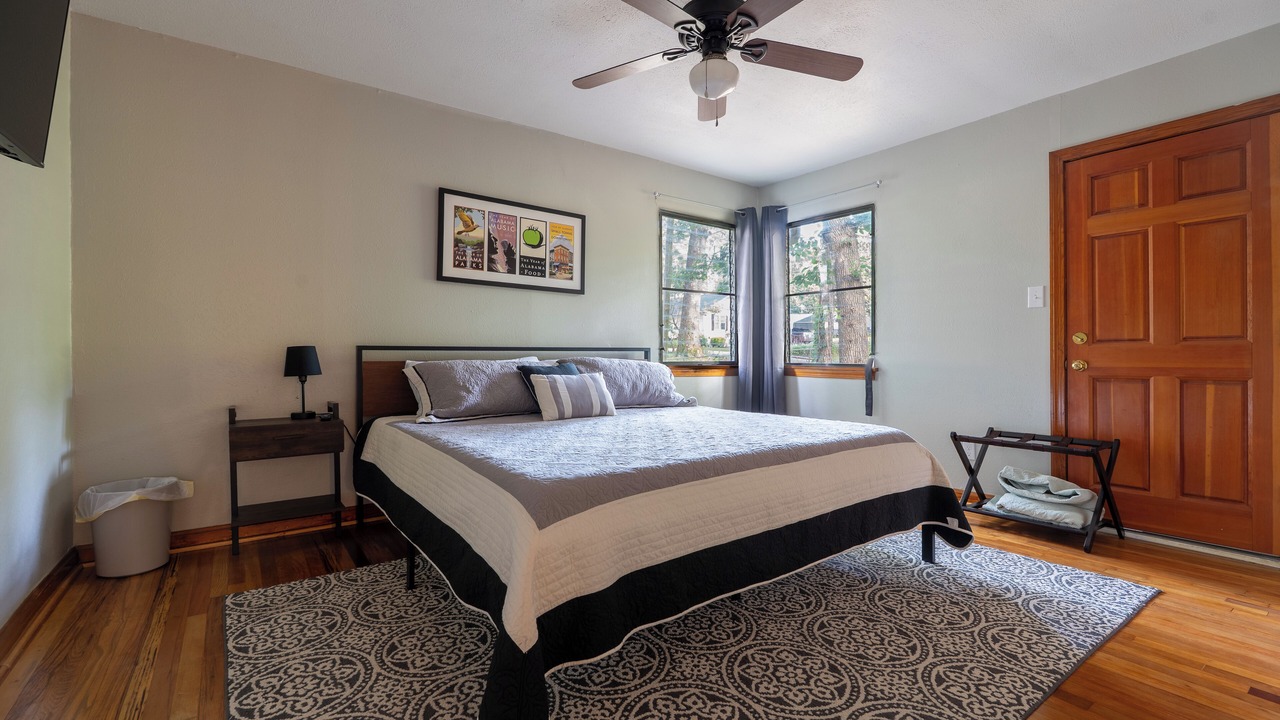 Photo of Bedroom in Gadsden