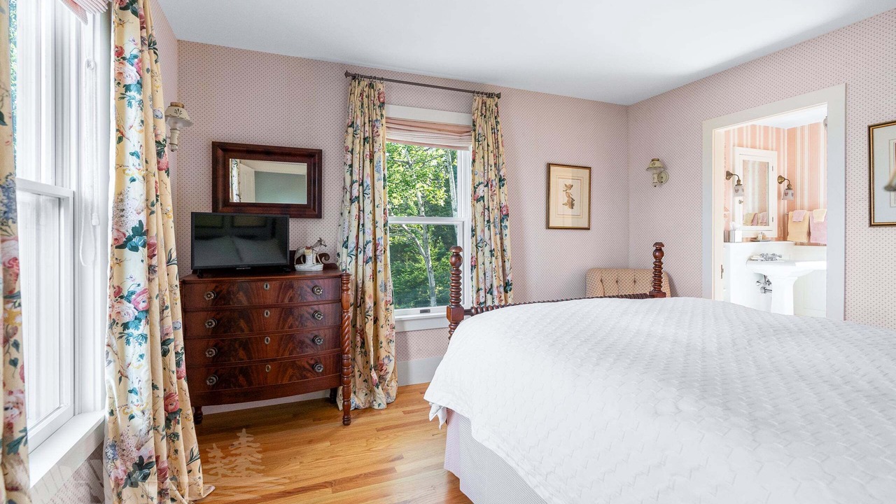 Photo of Bedroom in Southport