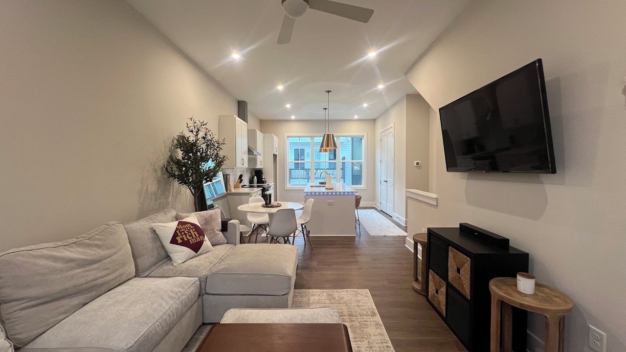 Photo of Livingroom in Chosewood Park