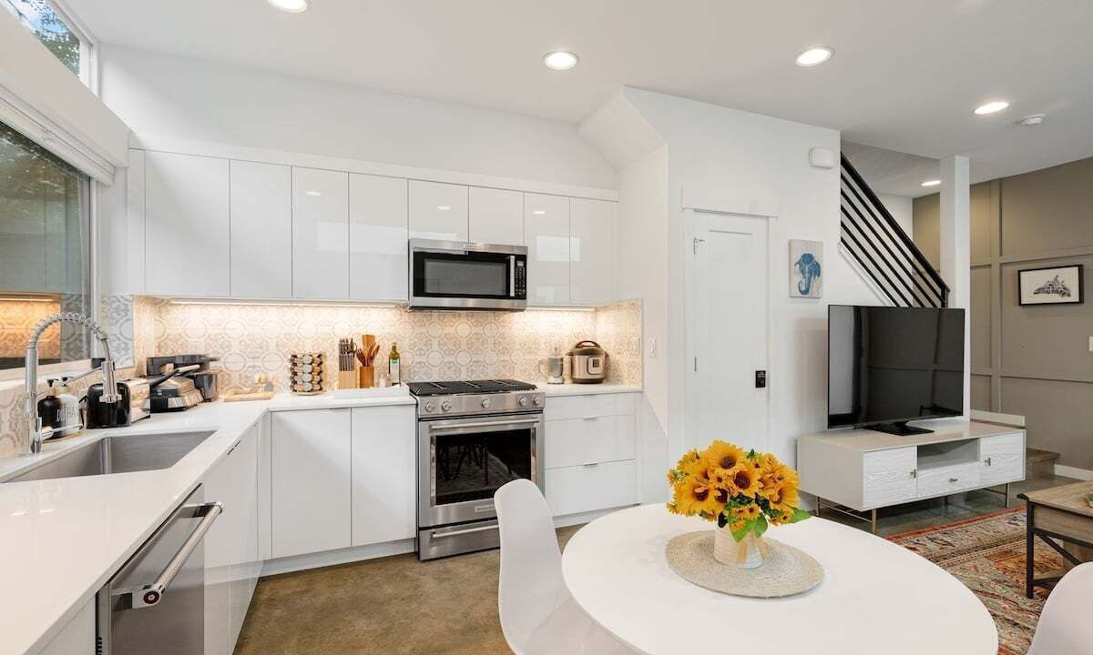 Photo of Kitchen in Broadway