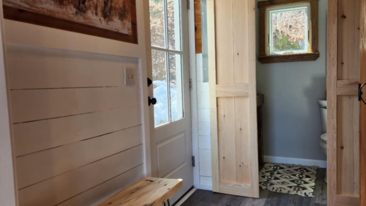 Photo of Others in Otis