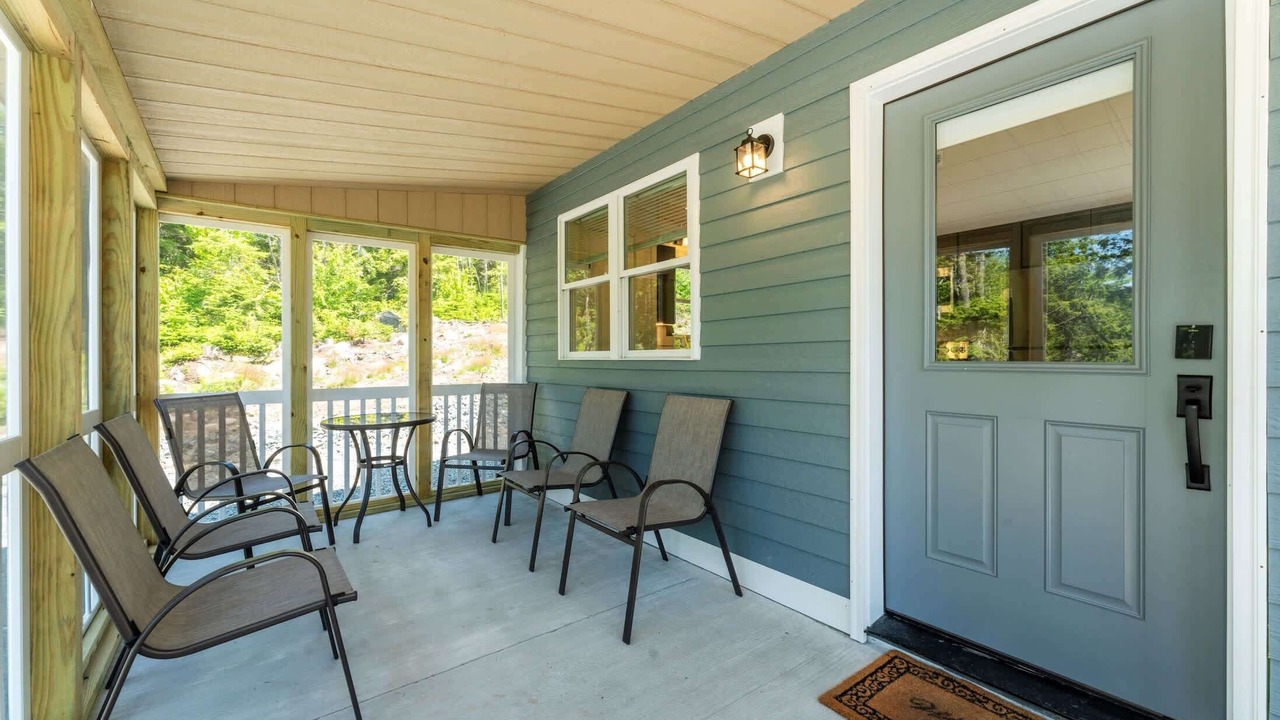 Photo of Patio Balcony in Sullivan