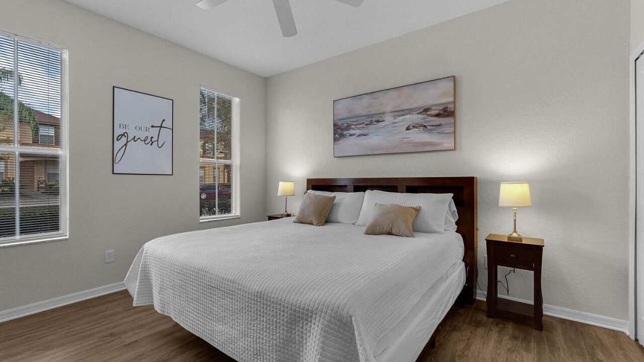 Photo of Bedroom in Regal Palms