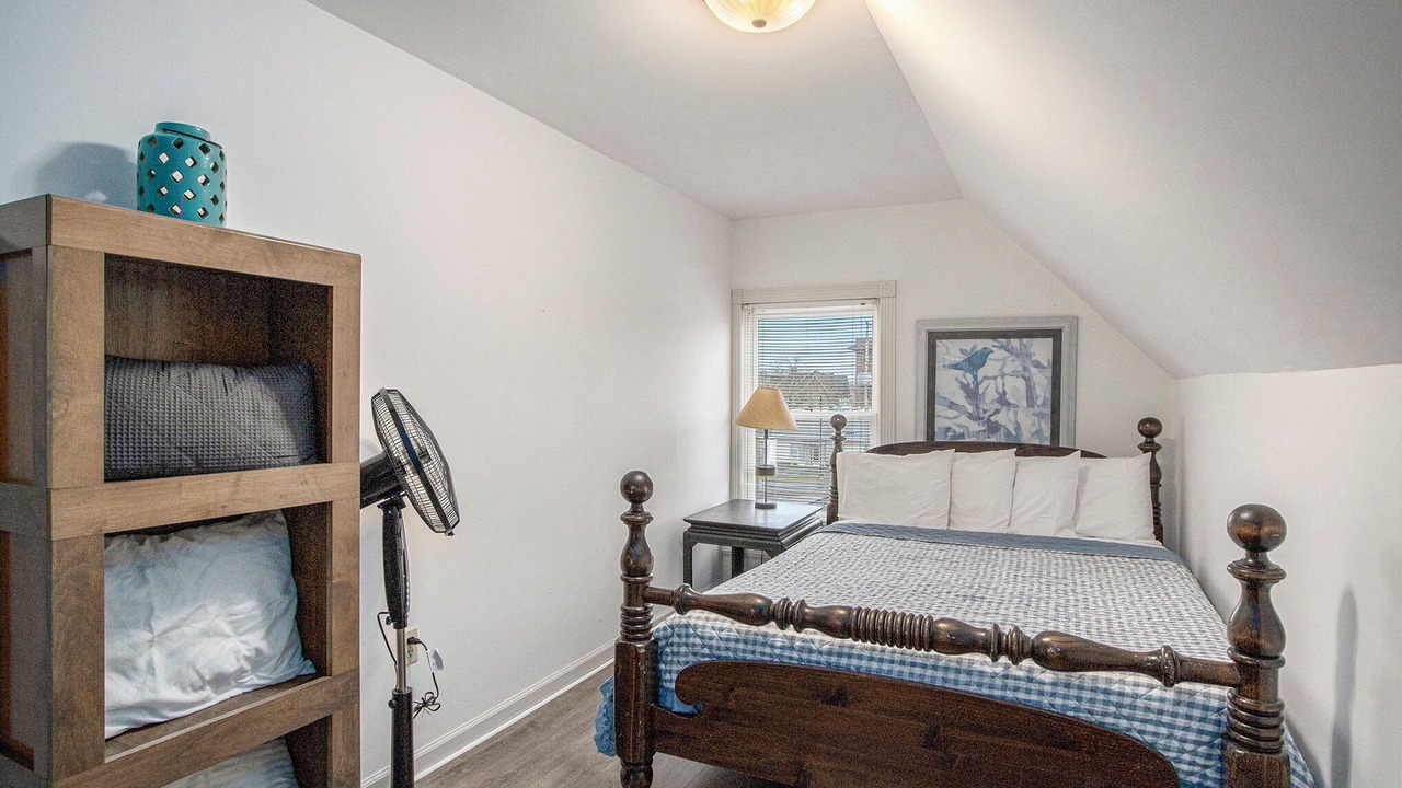 Photo of Bedroom in Central Business District