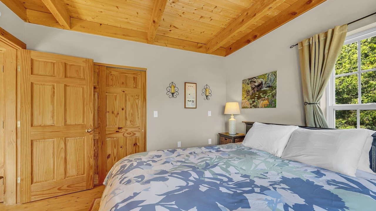 Photo of Bedroom in Bernard