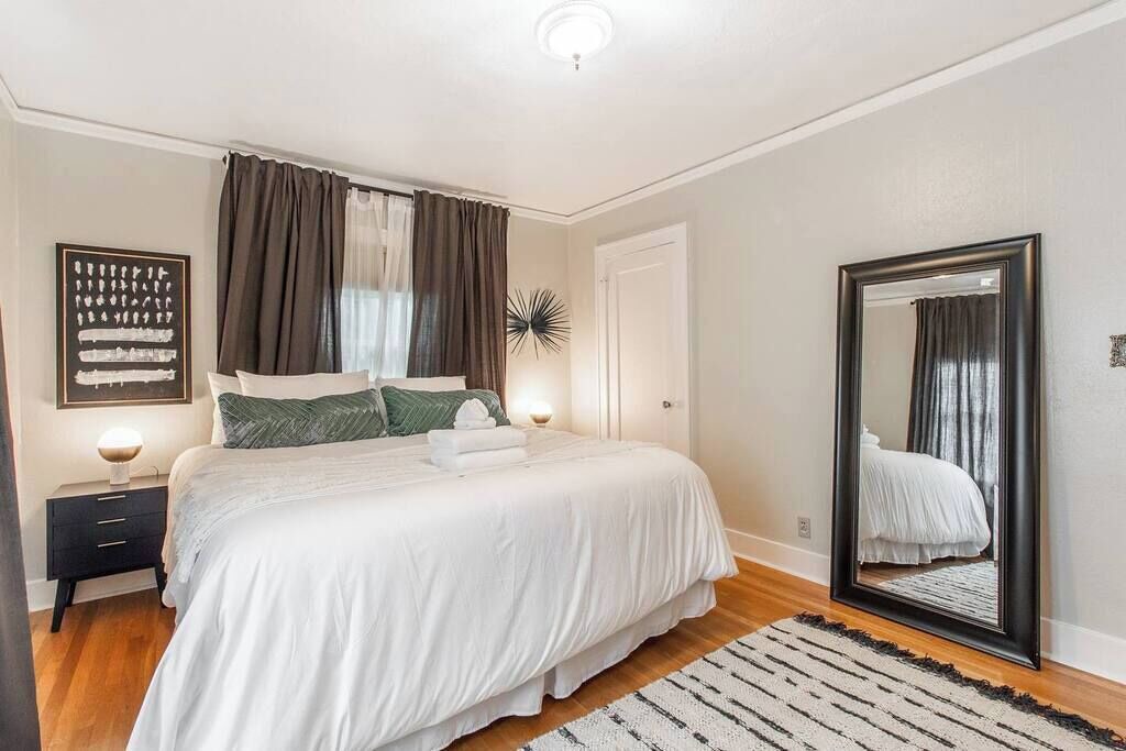 Photo of Bedroom in Richmond