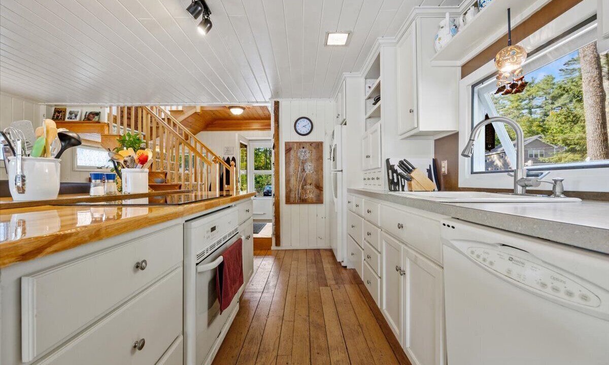 Photo of Kitchen in Gray