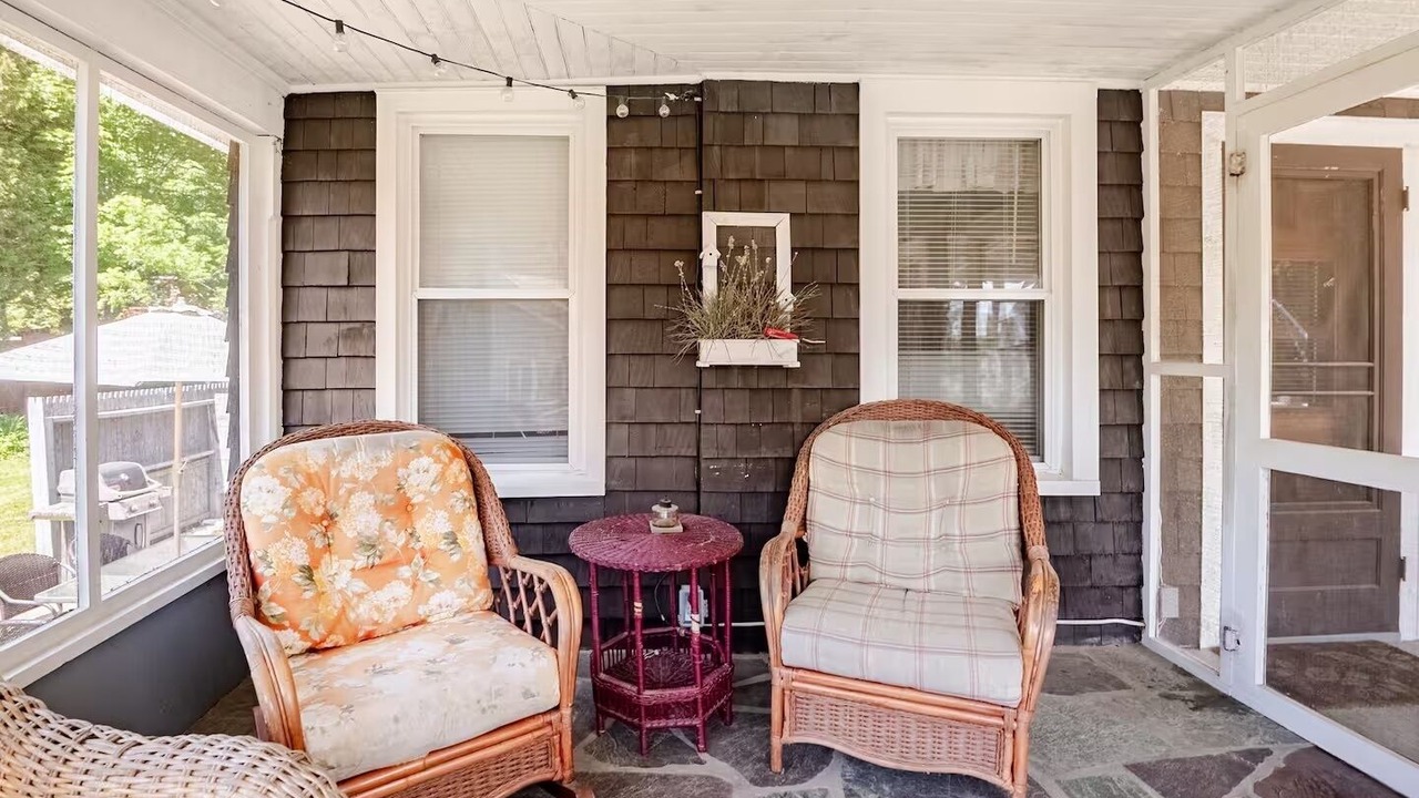 Photo of Patio Balcony in Bolton Landing
