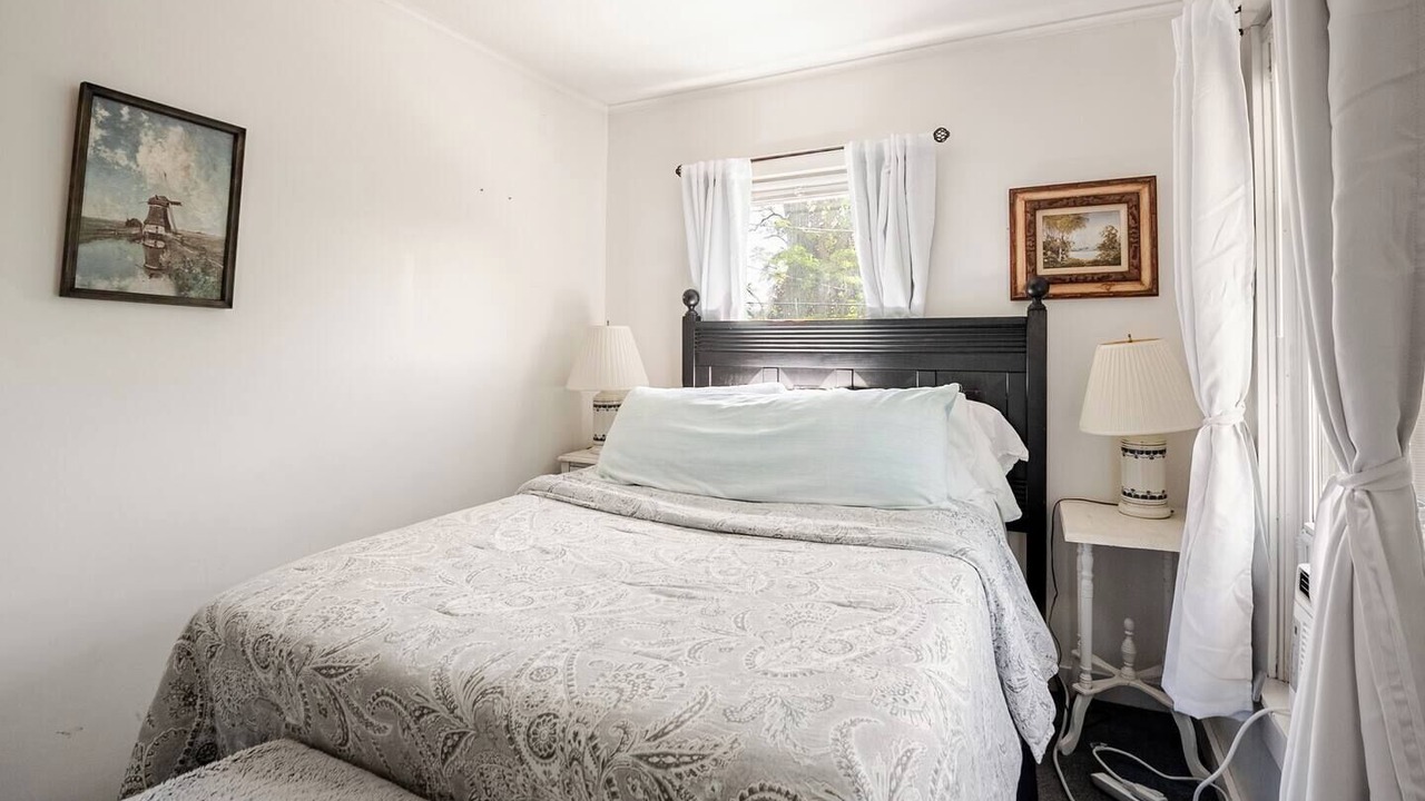 Photo of Bedroom in Bolton Landing