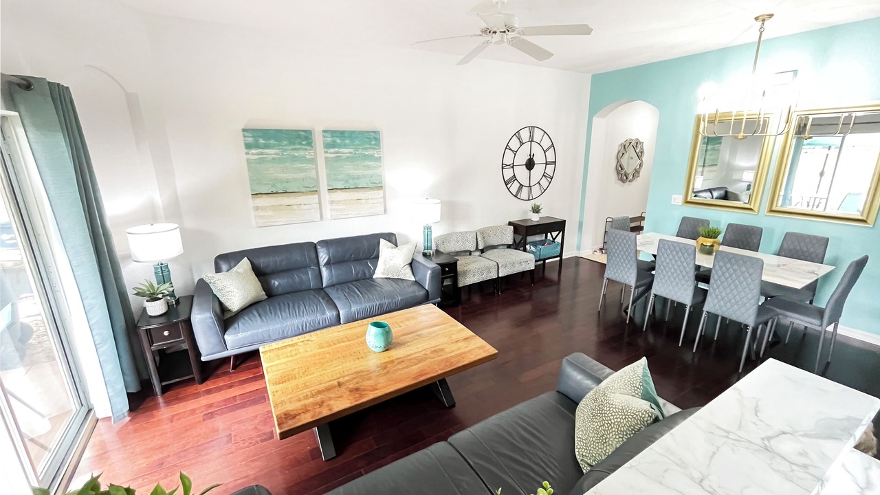 Photo of Bedroom in Regal Palms
