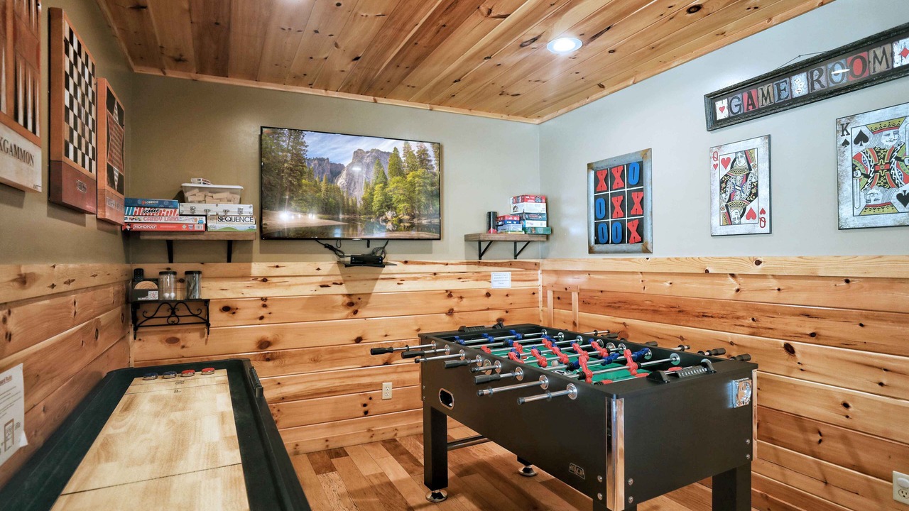 Photo of Bedroom in Chalet Village