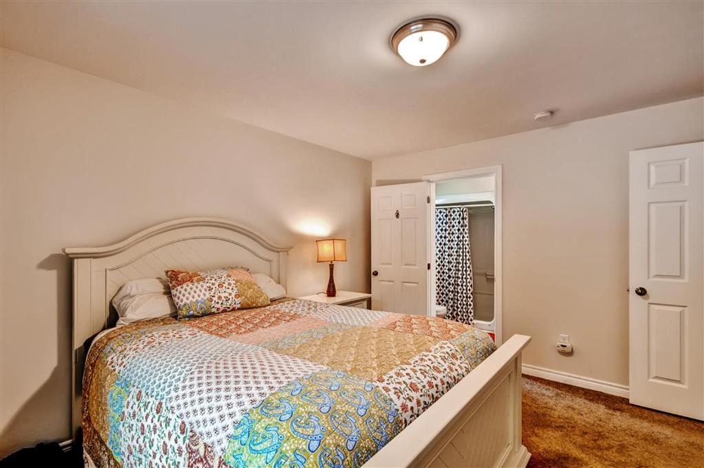 Photo of Bedroom in Newport