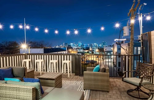 Nashville House | Luxury Townhome With Rooftop Deck Skyline Views