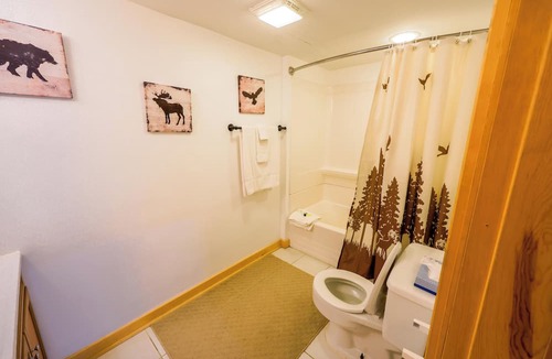 Greenville Apartment | Historic barn at Moosehead Lake