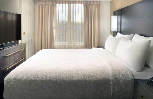 Morrisville Apartment | Relax and Recharge! TWO Pet-friendly 2BR Suites with Kitchens, Outdoor Pool!