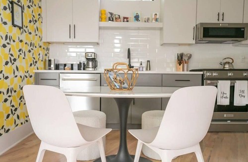 Hillsboro Village House | The Lemon Drop: Perfect Location