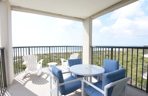 Shell Island Condo | DR 2412-The ideal vacation spot to get away from the daily hustle and bustle