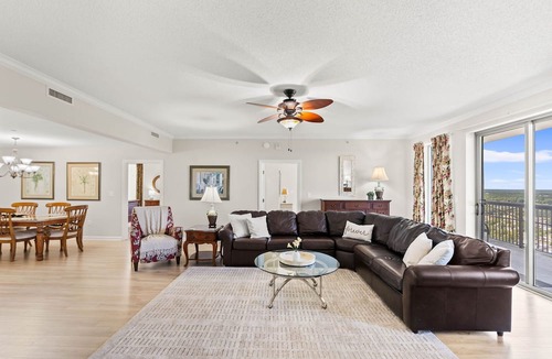 Arcadian Shores Condo | $150 activities - E-gift card when you book - On the Beach | Spacious | 3 King Beds | M2609