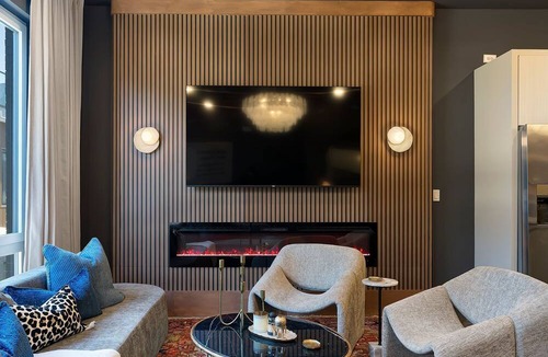 Talbot's Corner Condo | Luxe Stay Near Downtown | Karaoke, 9 Beds, Pool, Hot Tub, Sleeps 12+