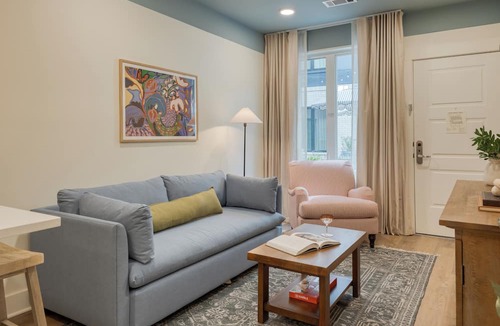 12 South Condo | 1BR Suite w/Full Kitchen + Rooftop Terrace | Heart of 12 South | The Gilmore