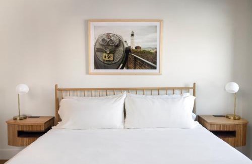 Old Port Apartment | The Evalina Hotel