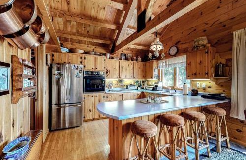 Northeast Somerset House | Waterfront Home on Moose River with Firepit, Porch, Pool Table, Great River View