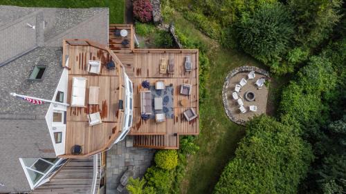 Cape Neddick House | Luxury Estate Walk to Beach Tennis Sleep 20