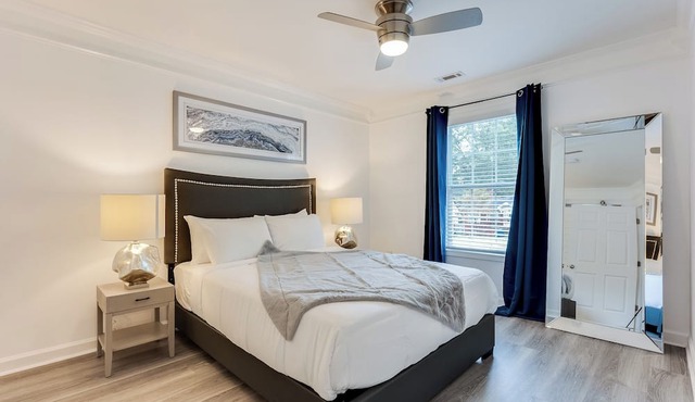 Elegant Atlanta Home - Self Check-in