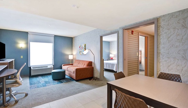 Home2 Suites by Hilton Portland Airport