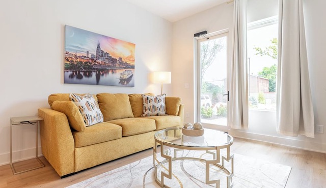 Cozy 1-bedroom condo in a nice East Nashville neighborhood