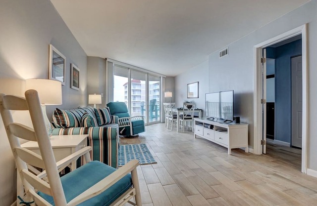 Recently Updated Oceanfront Condo
